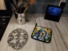 Bluetick Coonhound in Sunflowers Pair of Pot Holders Kitchen Heat Resistant Pot Holders Sets Oven Hot Pads for Cooking Baking BBQ, 7 1/2 x 7 1/2